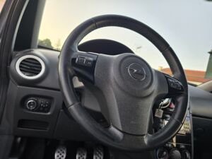 64e37712-cdc7-40ed-a6ab-601e874ab641